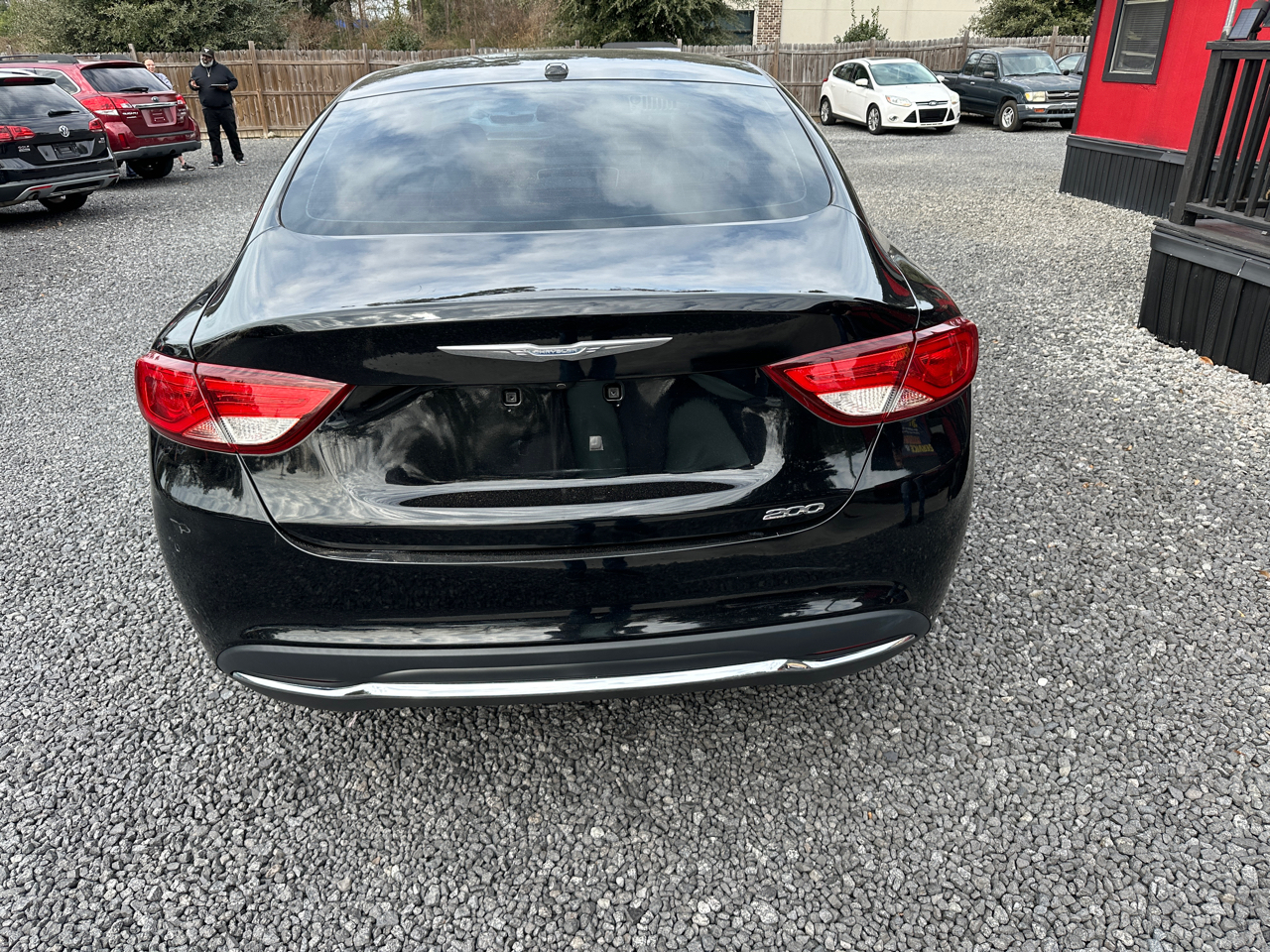 Chrysler 200 4dr Sdn Limited FWD 2015