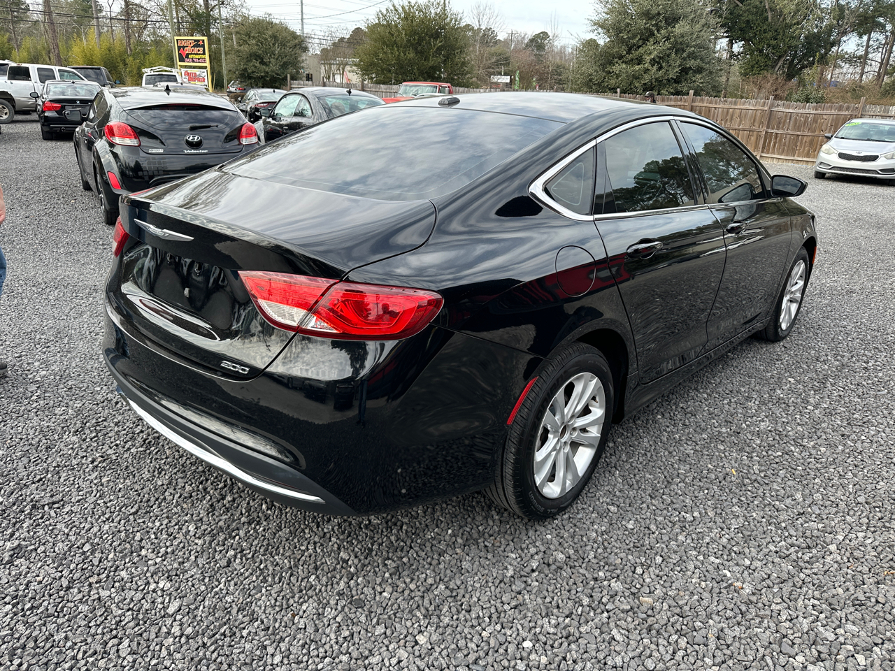 Chrysler 200 4dr Sdn Limited FWD 2015