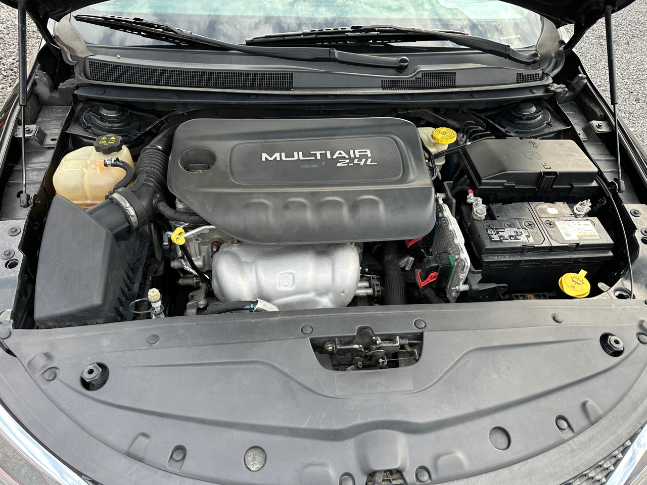 Chrysler 200 4dr Sdn Limited FWD 2015