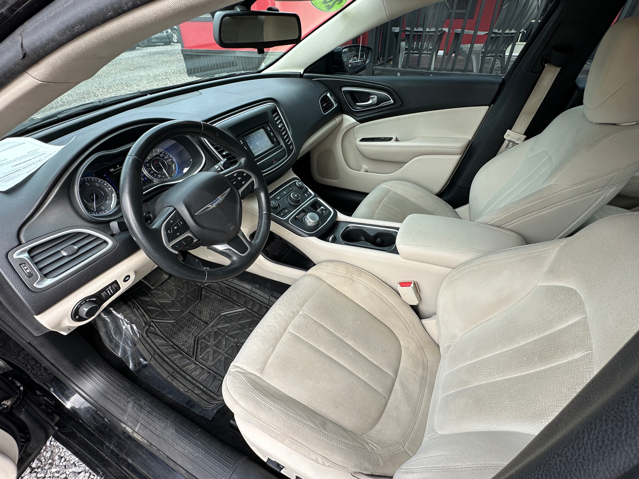 Chrysler 200 4dr Sdn Limited FWD 2015