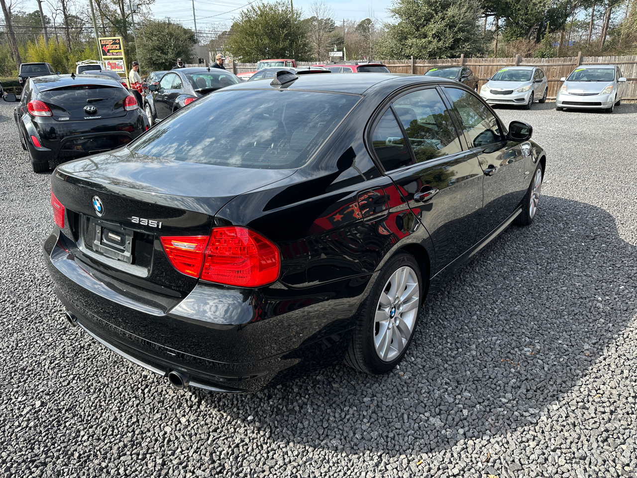BMW 3 Series 4dr Sdn 335i xDrive AWD 2011