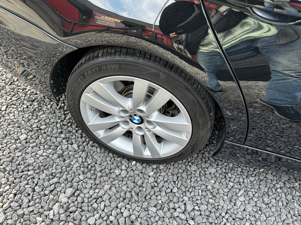 BMW 3 Series 4dr Sdn 335i xDrive AWD 2011