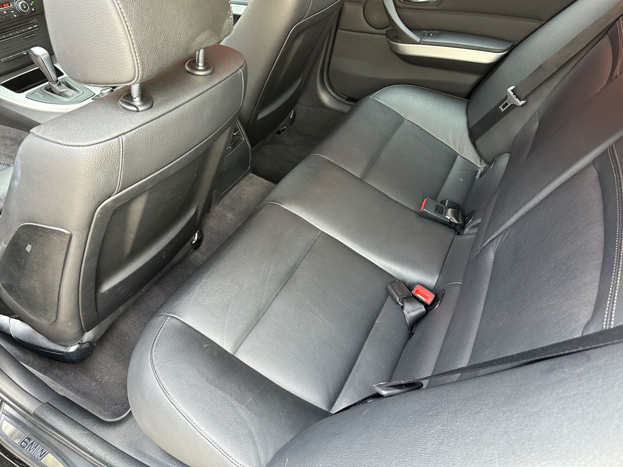 BMW 3 Series 4dr Sdn 335i xDrive AWD 2011