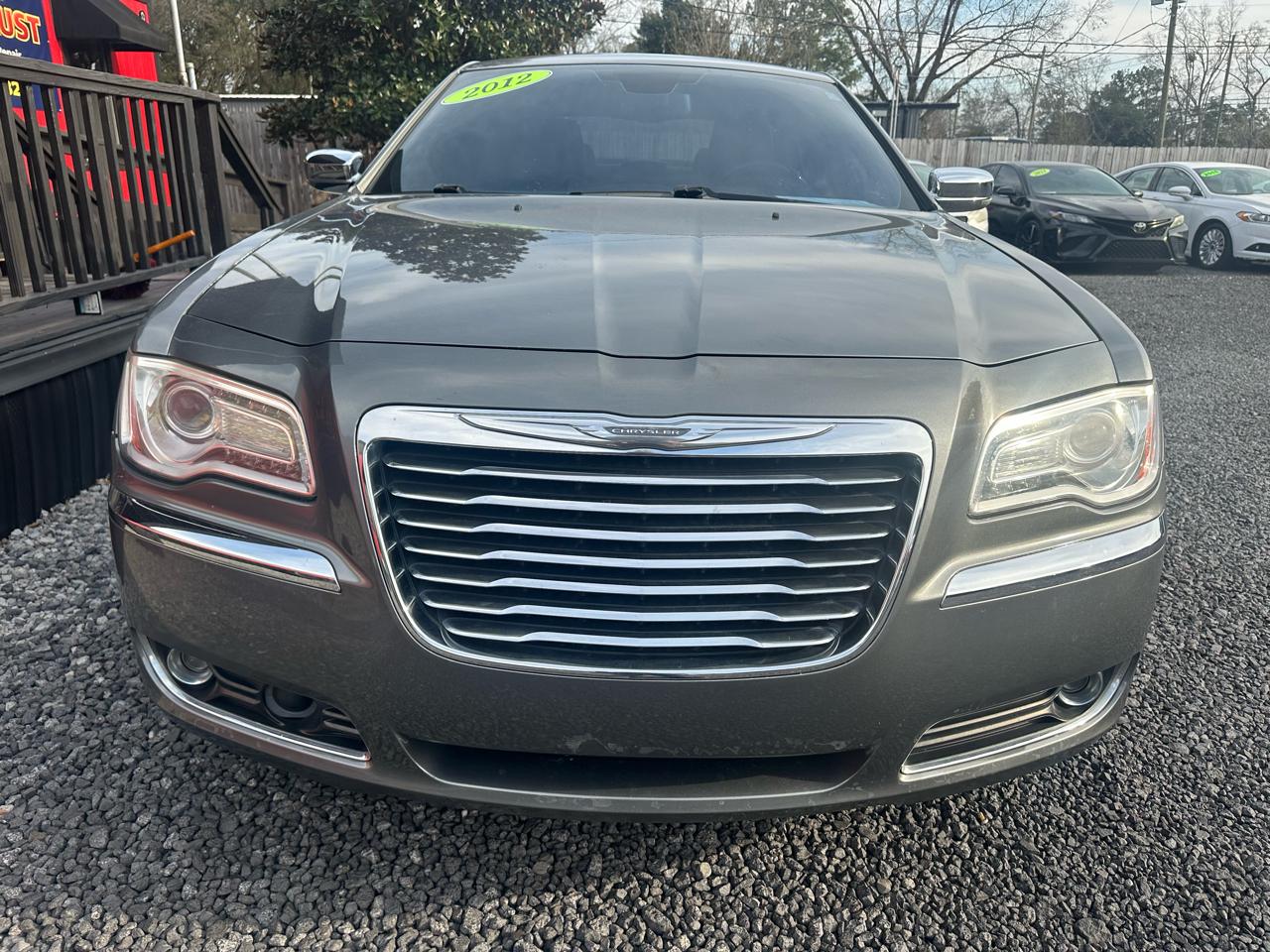 Chrysler 300 4dr Sdn V8 300C AWD 2012