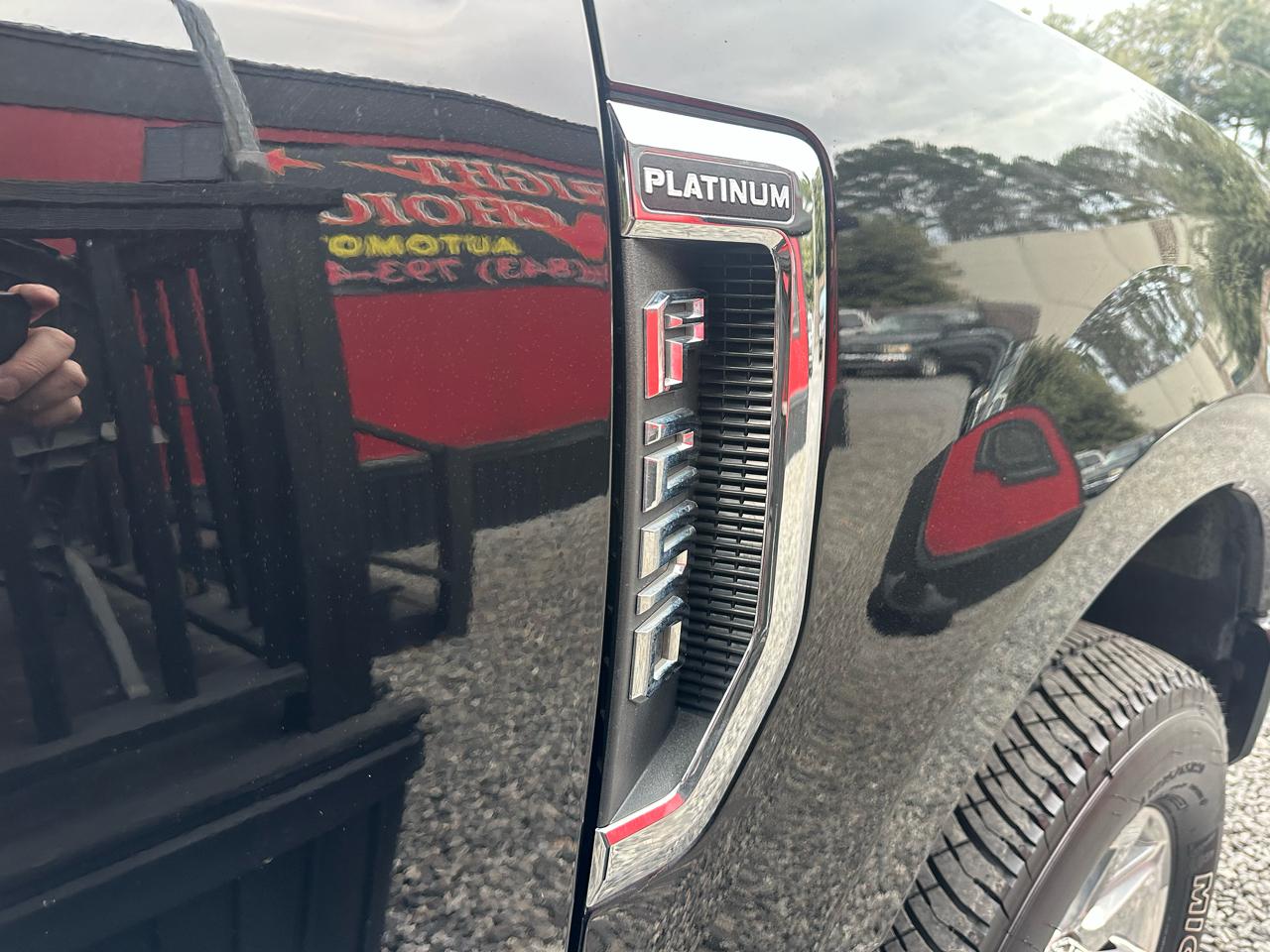 Ford Super Duty F-250 SRW Platinum 4WD Crew Cab 6.75' Box 2022