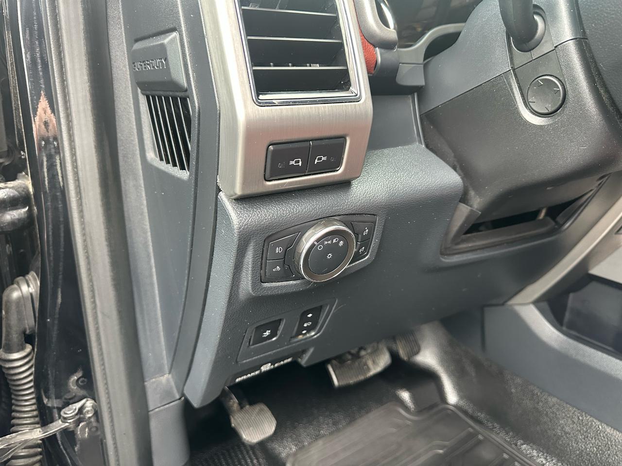 Ford Super Duty F-250 SRW Platinum 4WD Crew Cab 6.75' Box 2022