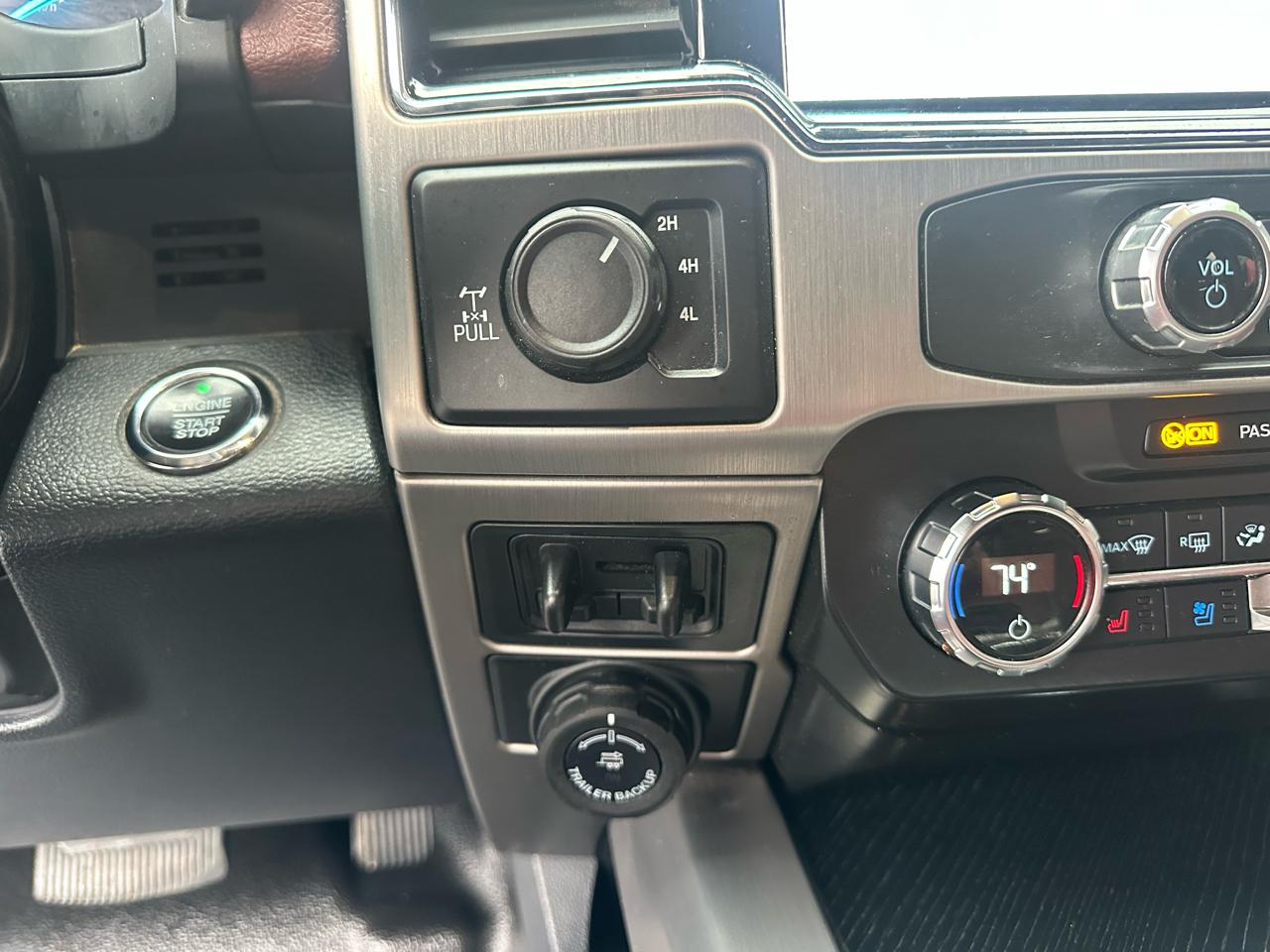 Ford Super Duty F-250 SRW Platinum 4WD Crew Cab 6.75' Box 2022