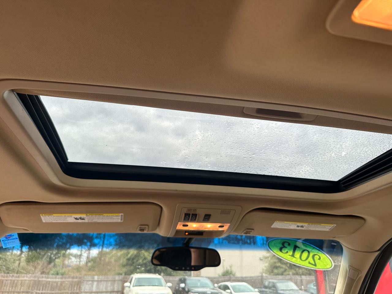 Cadillac Escalade 2WD 4dr Luxury 2013