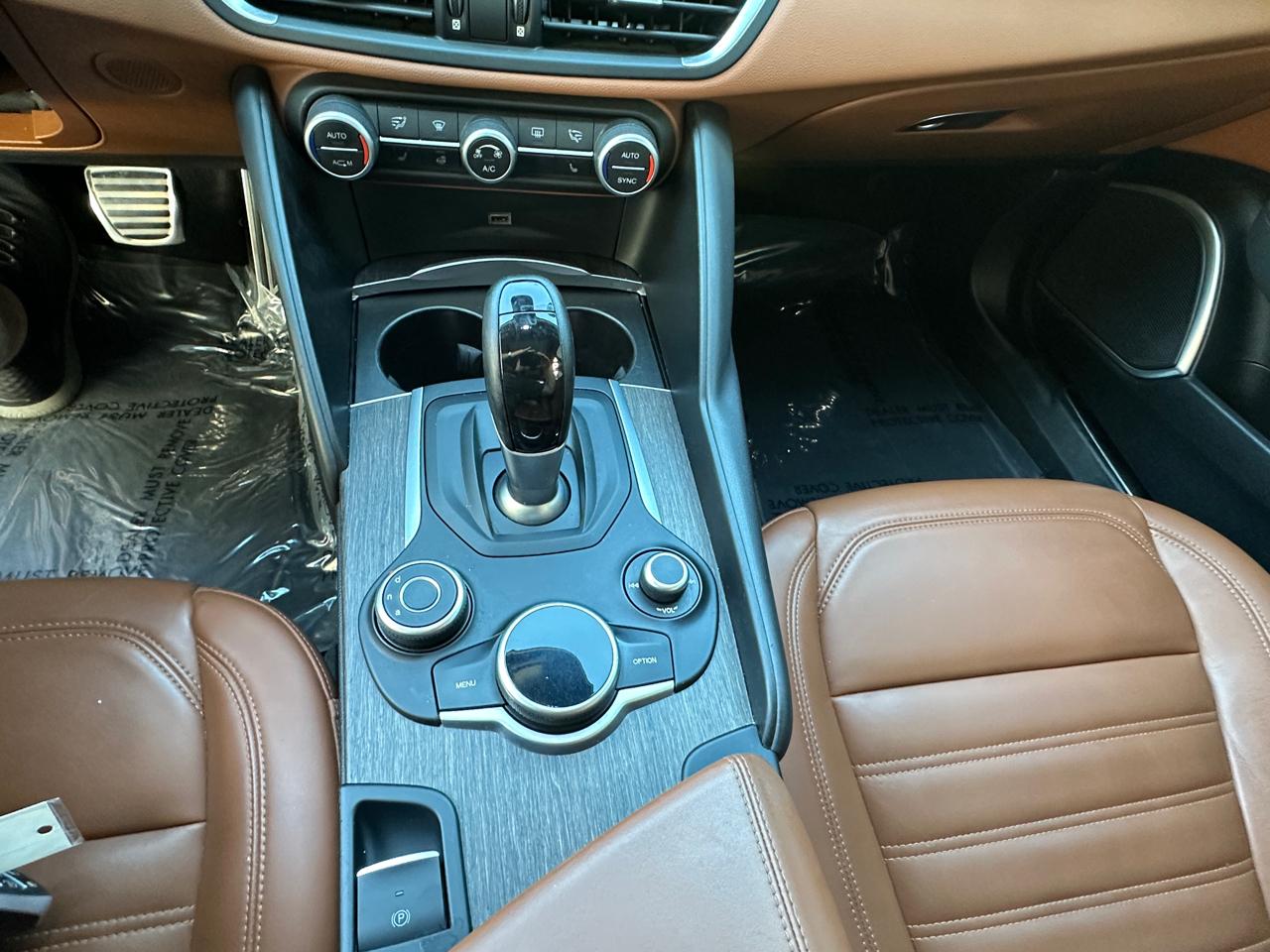 Alfa Romeo Giulia Ti Lusso AWD 2019