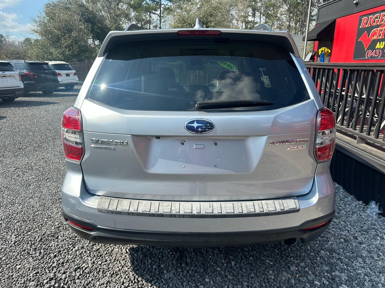 Subaru Forester 4dr CVT 2.5i Limited PZEV 2016