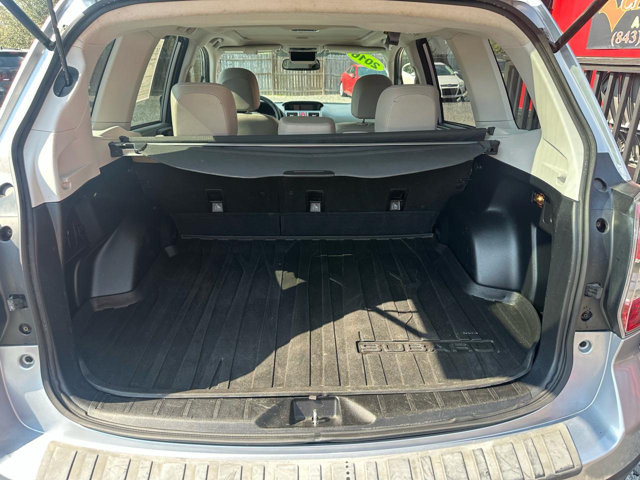 Subaru Forester 4dr CVT 2.5i Limited PZEV 2016