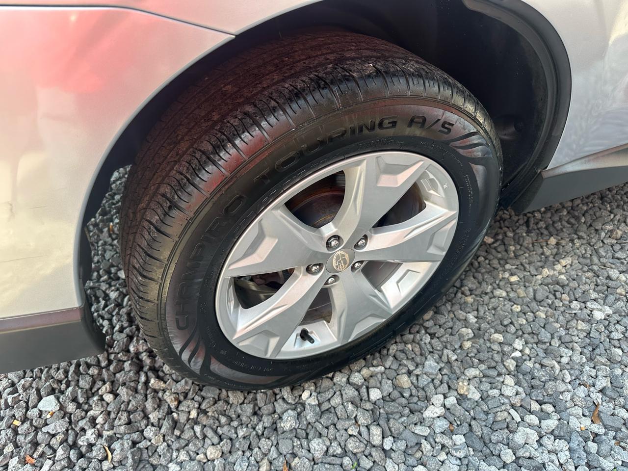 Subaru Forester 4dr CVT 2.5i Limited PZEV 2016