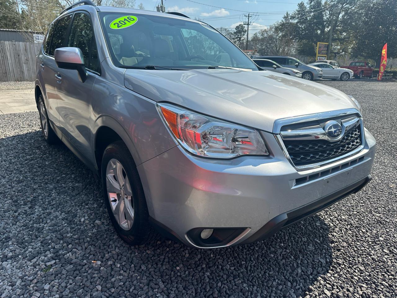 Subaru Forester 4dr CVT 2.5i Limited PZEV 2016