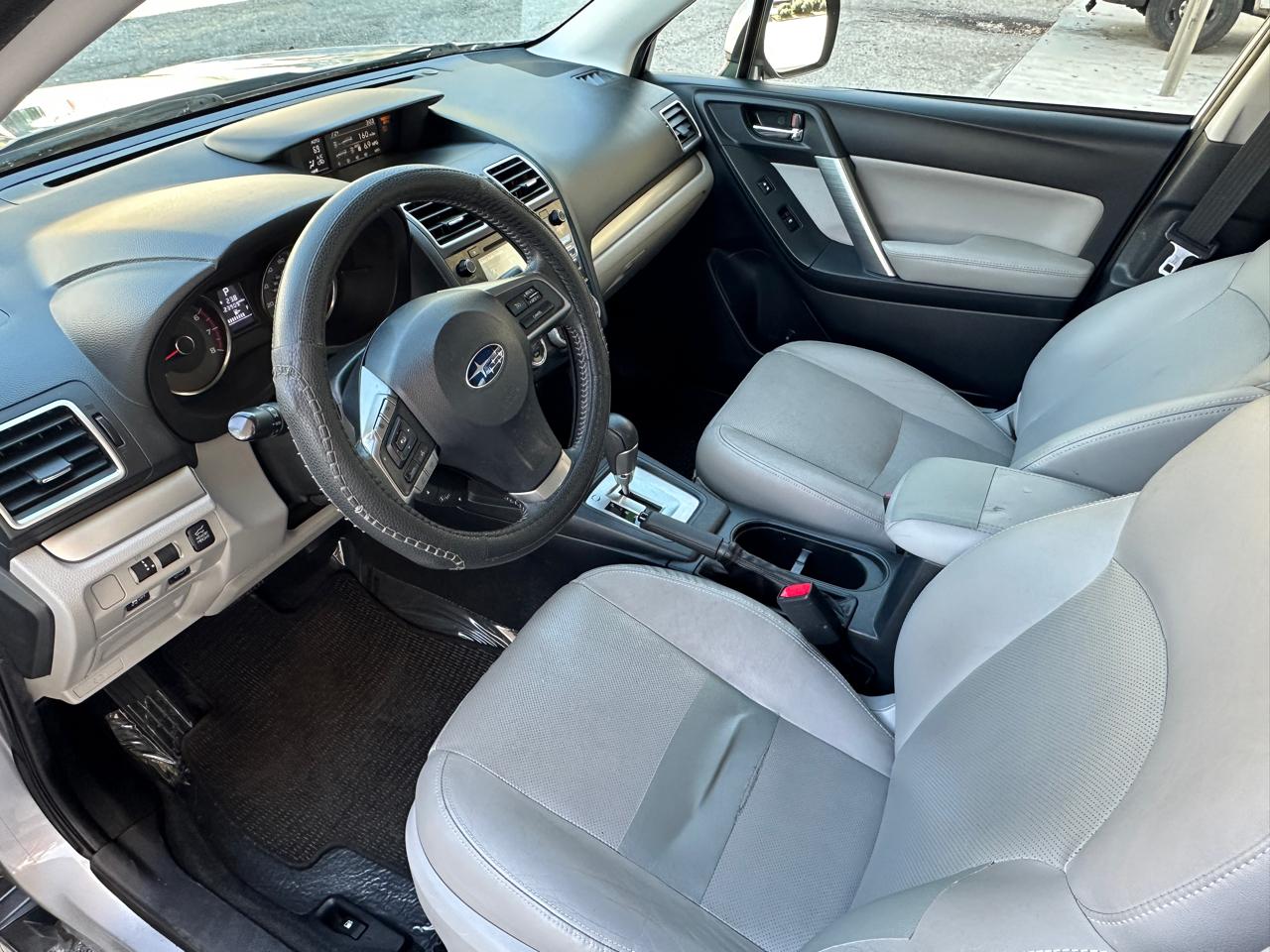 Subaru Forester 4dr CVT 2.5i Limited PZEV 2016