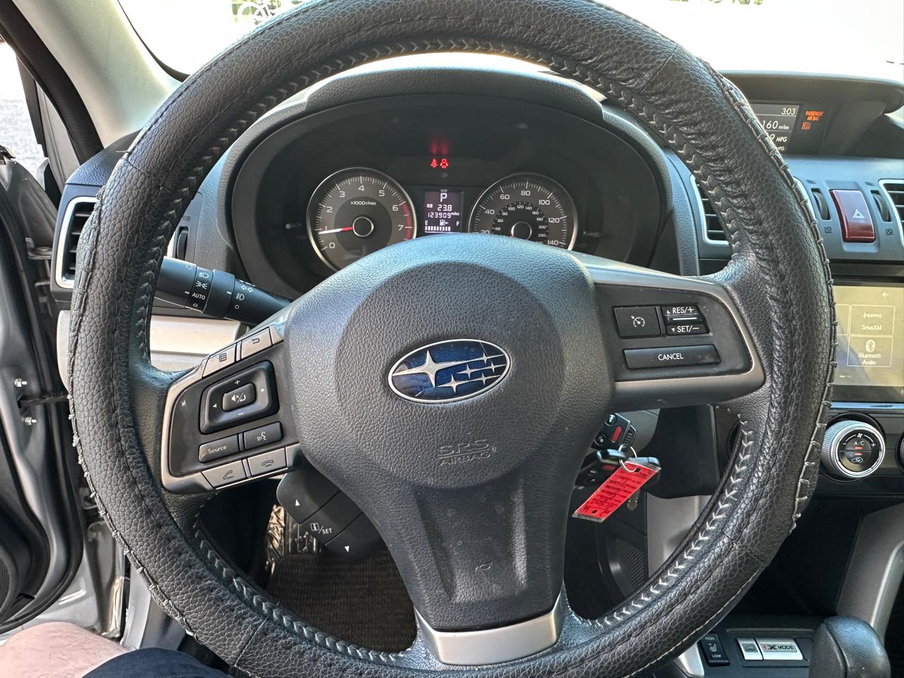 Subaru Forester 4dr CVT 2.5i Limited PZEV 2016