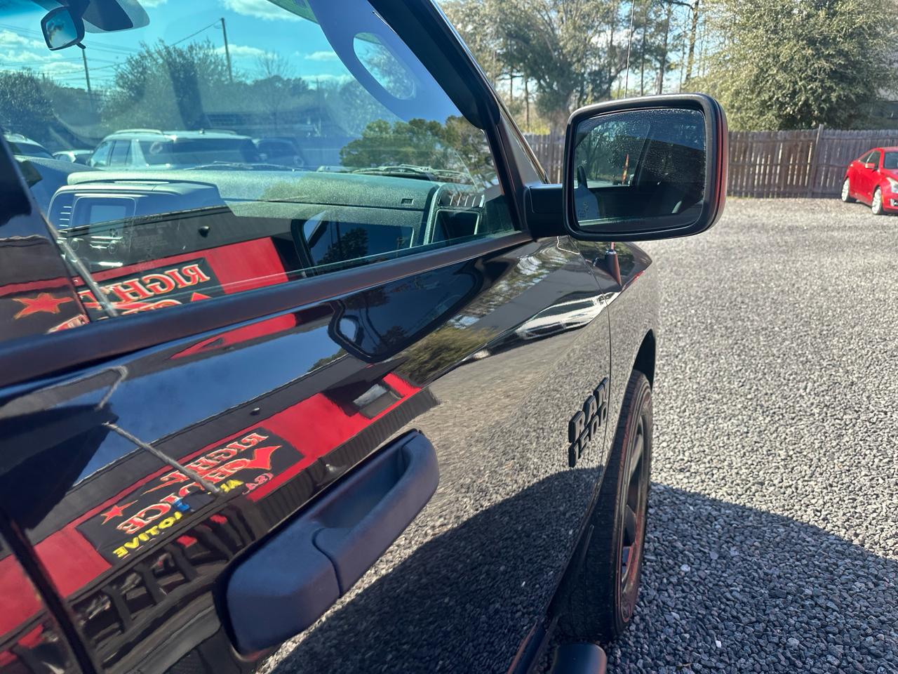 RAM 1500 Express 4x4 Quad Cab 6'4" Box 2018