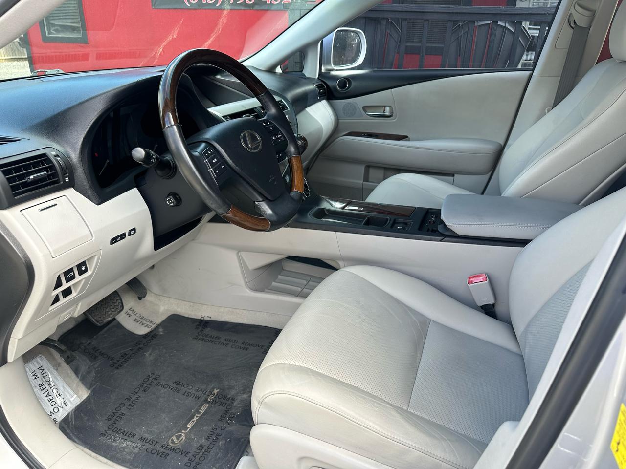 Lexus RX 350 FWD 4dr 2010