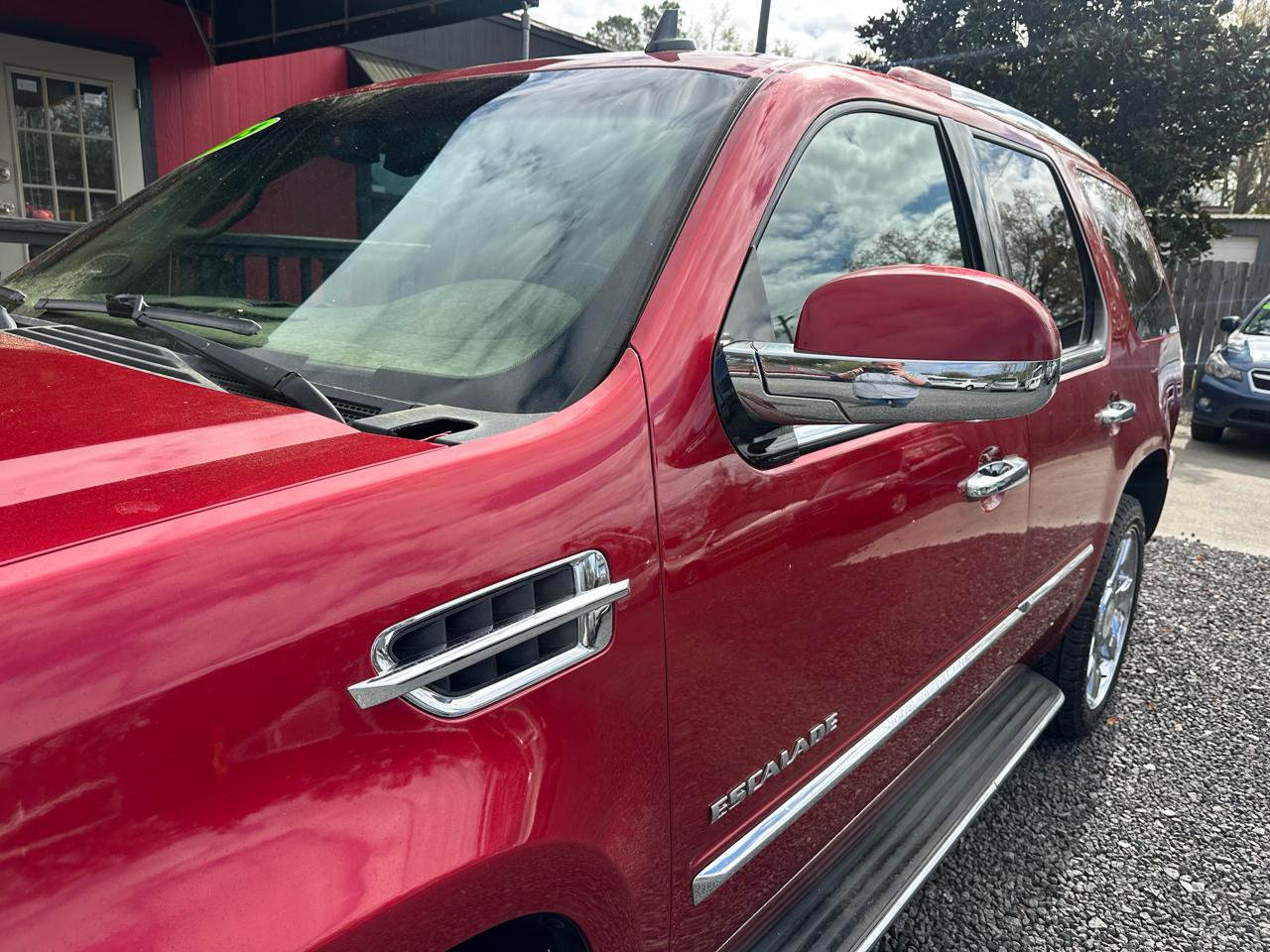 Cadillac Escalade 2WD 4dr Luxury 2013