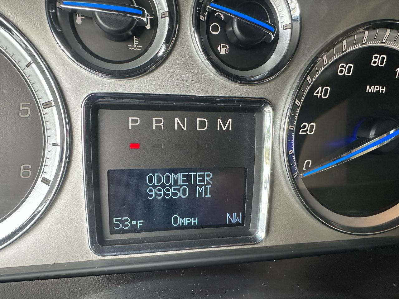 Cadillac Escalade 2WD 4dr Luxury 2013