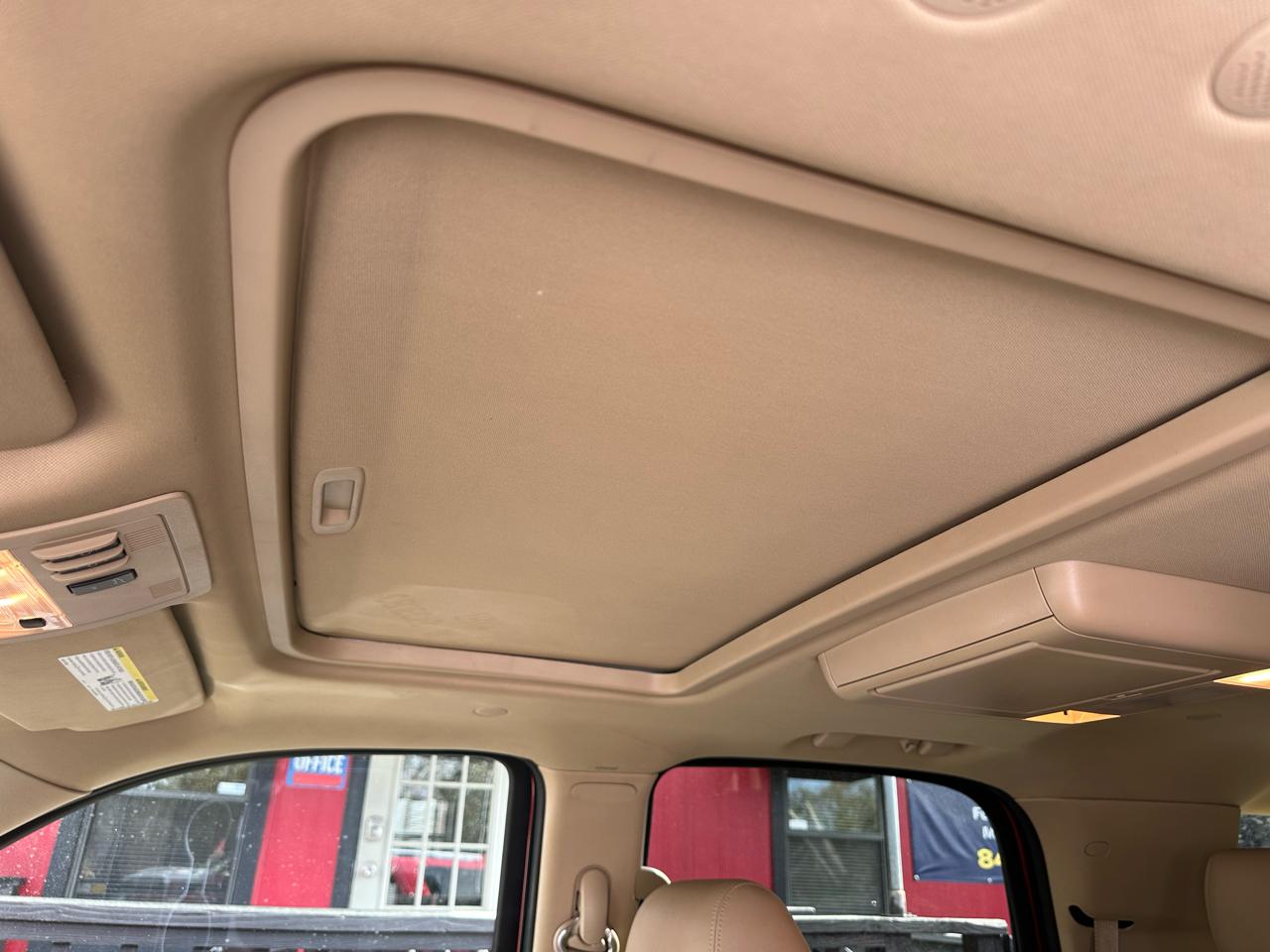 Cadillac Escalade 2WD 4dr Luxury 2013