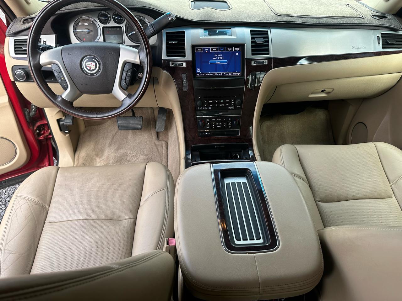 Cadillac Escalade 2WD 4dr Luxury 2013
