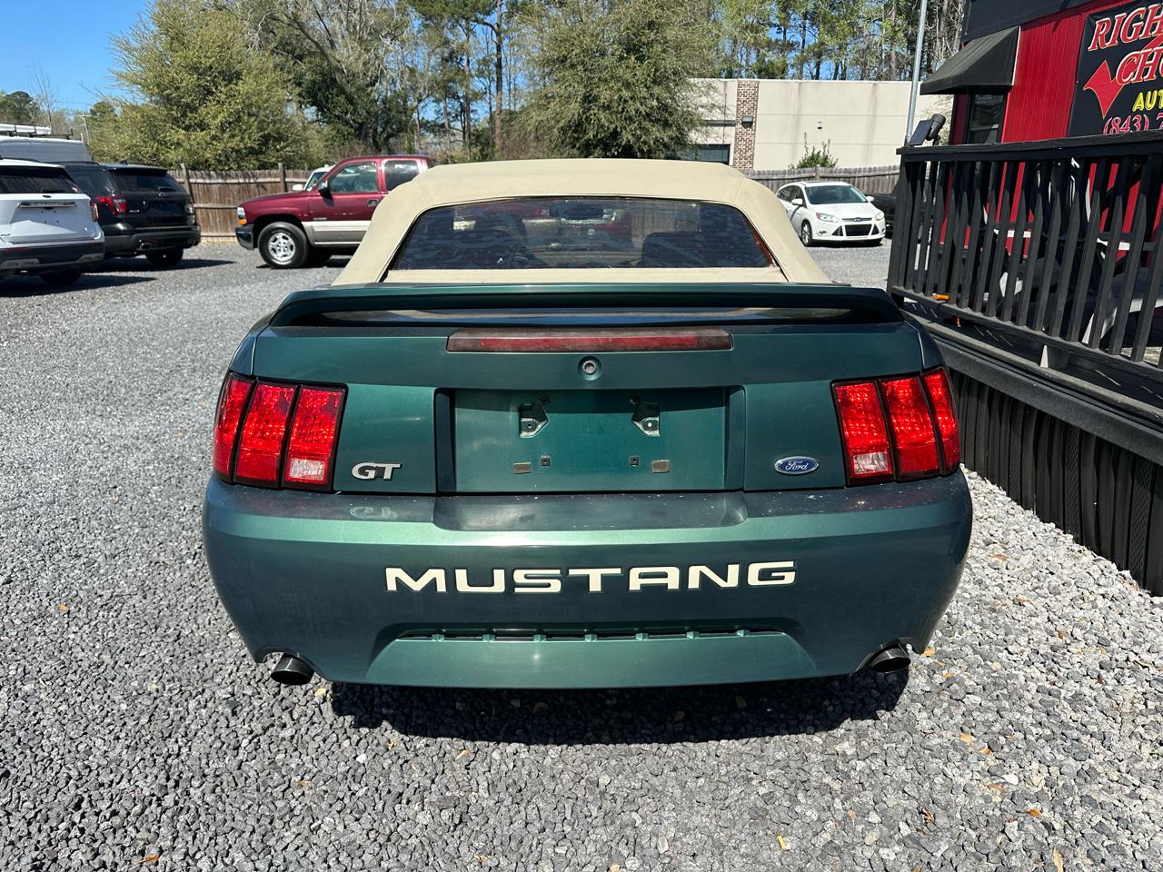 Ford Mustang 2dr Convertible GT 2000
