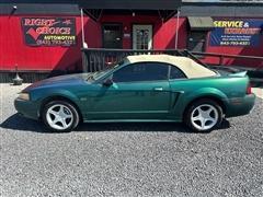 2000 Ford Mustang 