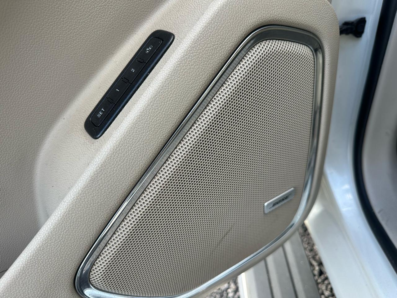 GMC Yukon 4WD 4dr Denali 2015