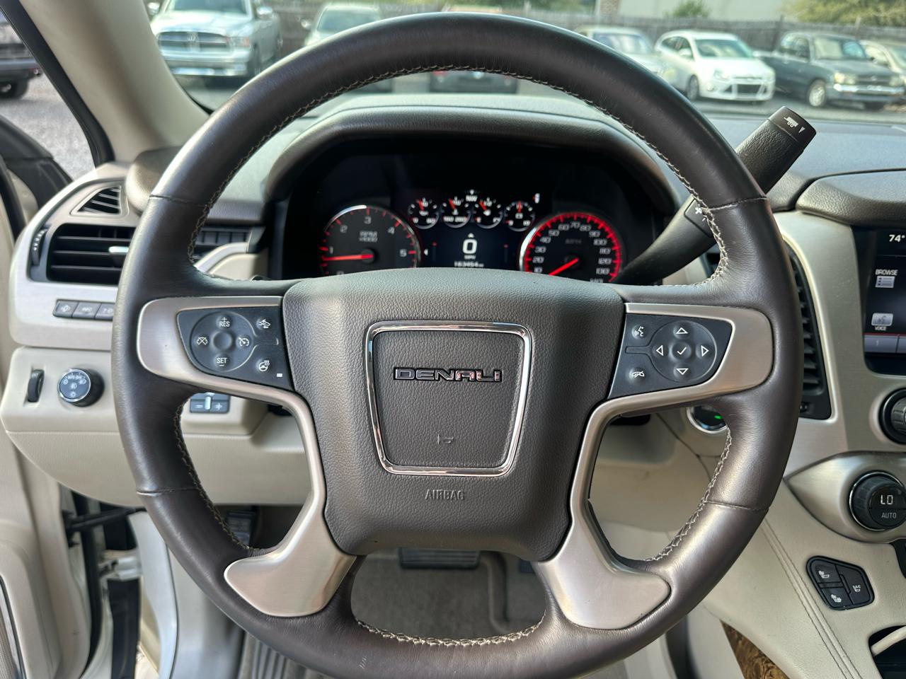 GMC Yukon 4WD 4dr Denali 2015