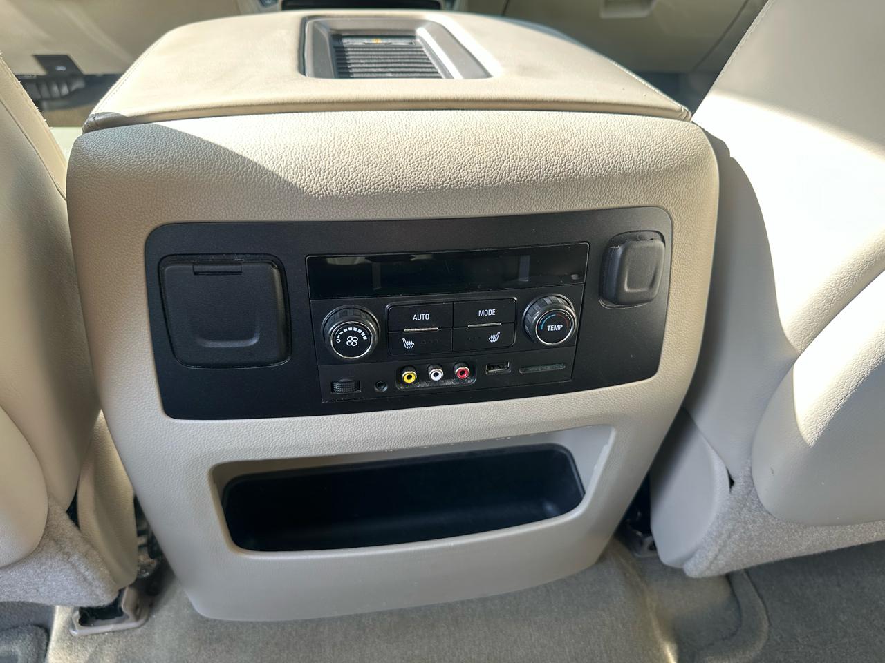 GMC Yukon 4WD 4dr Denali 2015