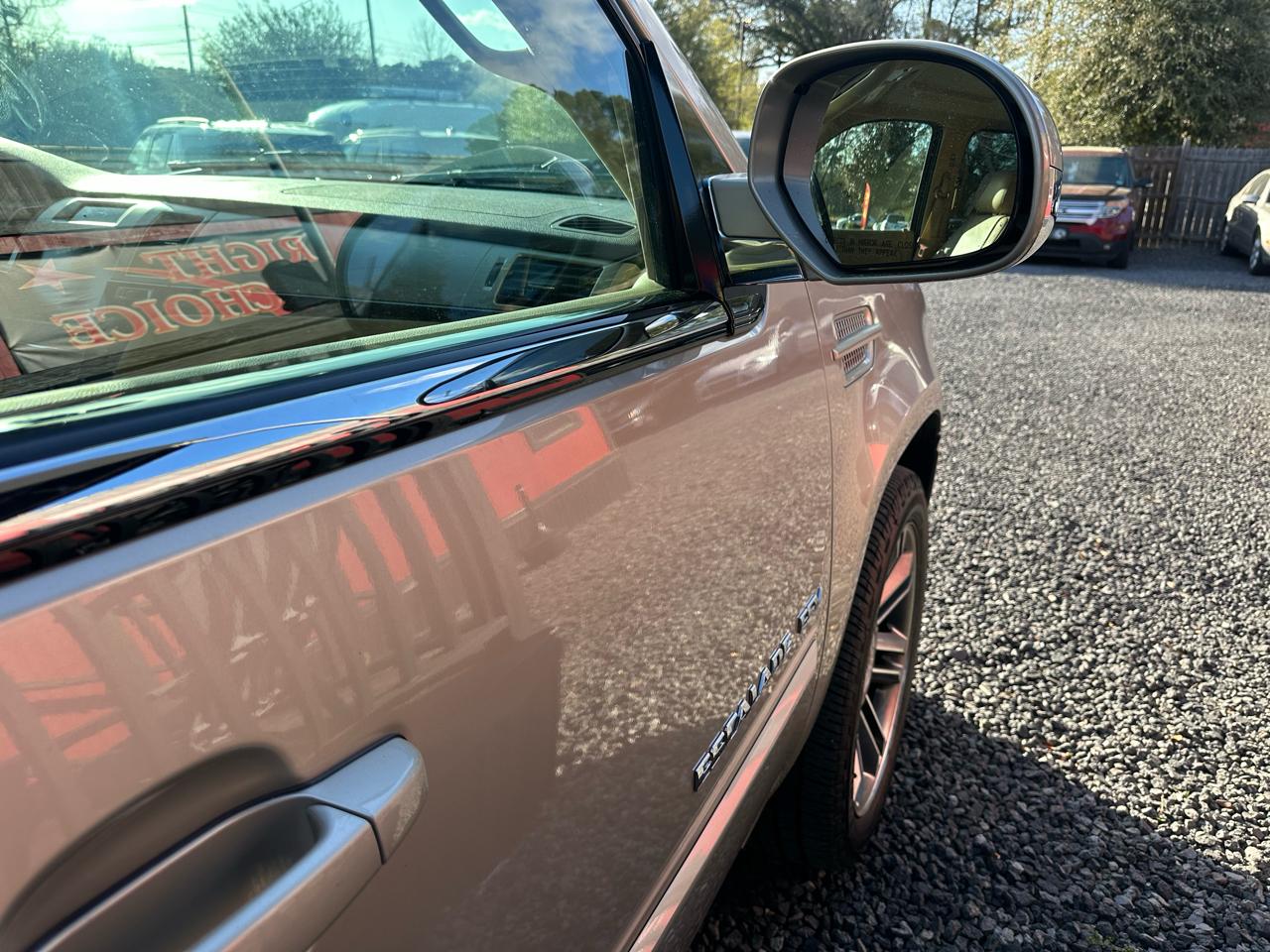 Cadillac Escalade ESV 2WD 4dr Premium 2013