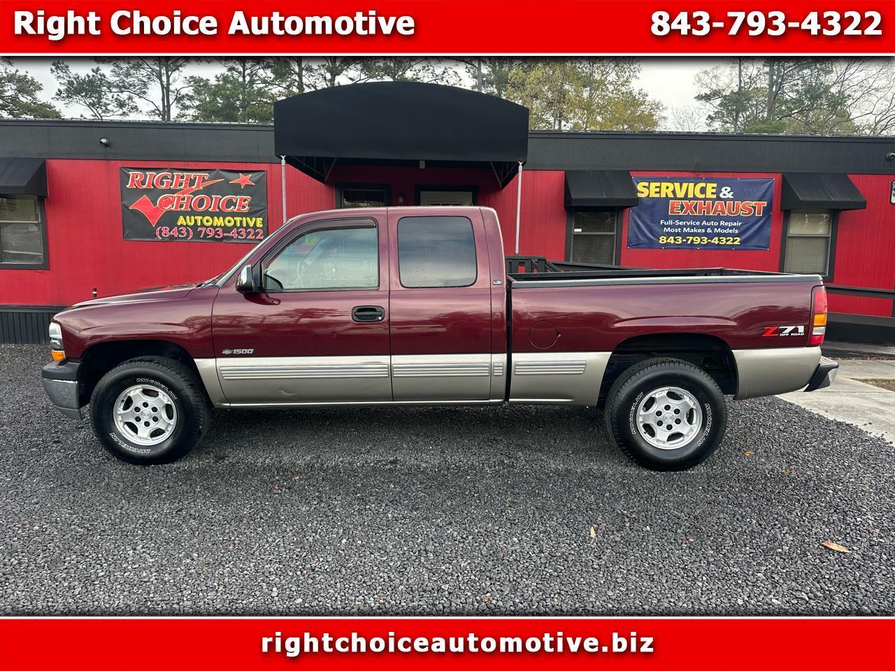 Chevrolet Silverado 1500 Ext Cab 143.5" WB 4WD LS 2002
