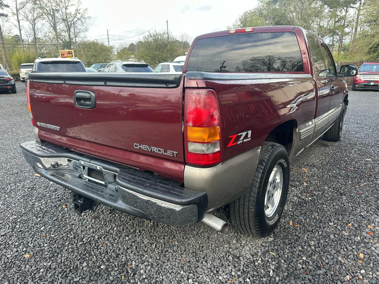 Chevrolet Silverado 1500 Ext Cab 143.5" WB 4WD LS 2002