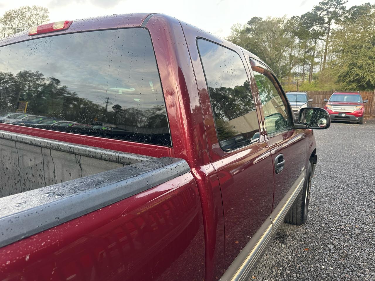 Chevrolet Silverado 1500 Ext Cab 143.5" WB 4WD LS 2002