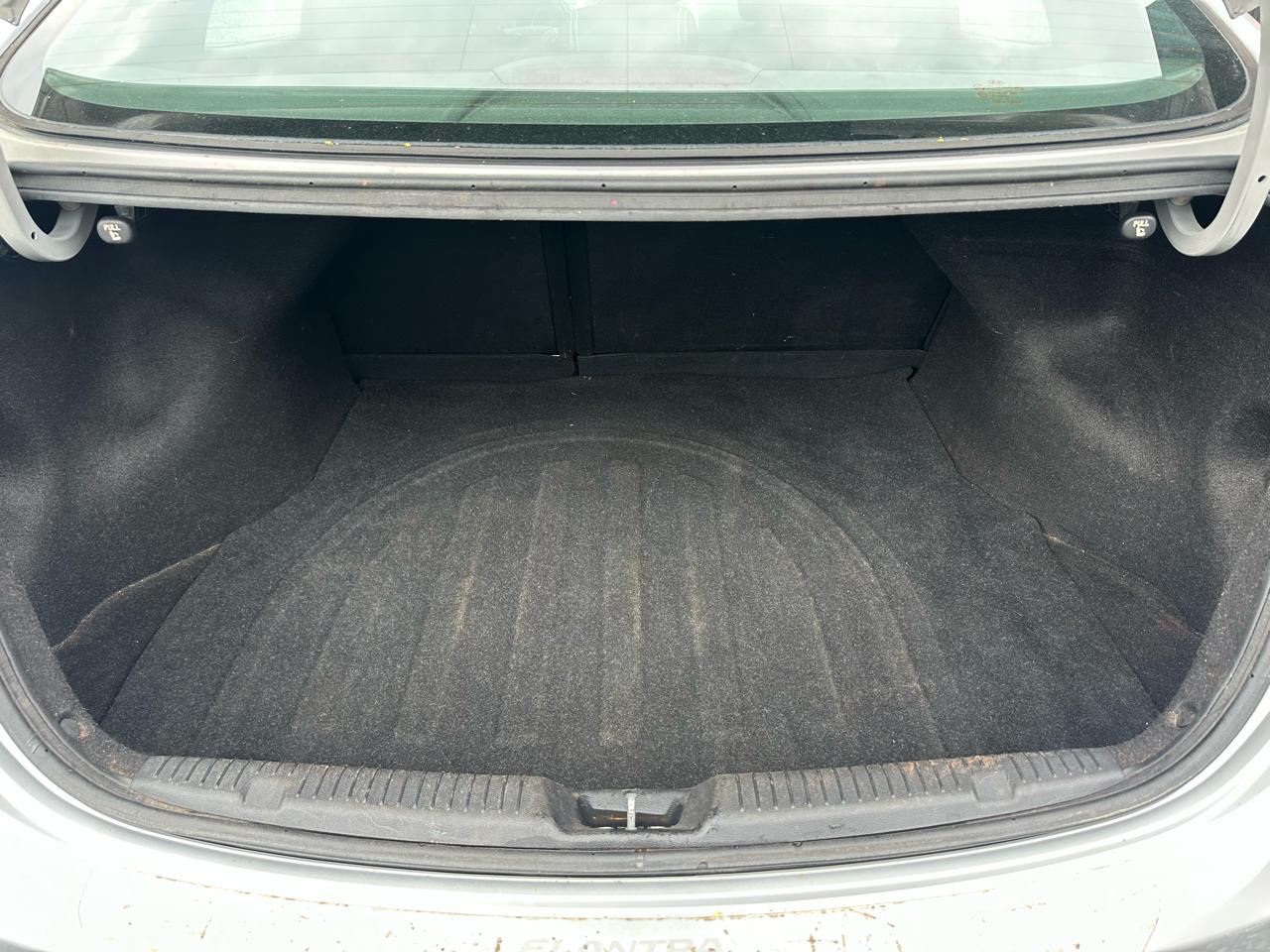 Hyundai Elantra 4dr Sdn Auto Limited PZEV (Alabama Plant) 2013