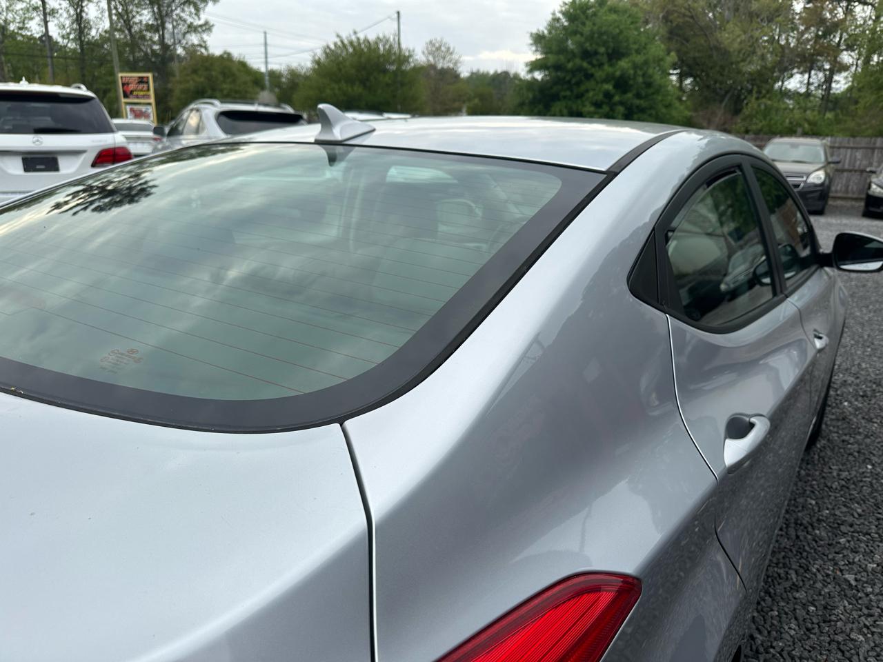 Hyundai Elantra 4dr Sdn Auto Limited PZEV (Alabama Plant) 2013