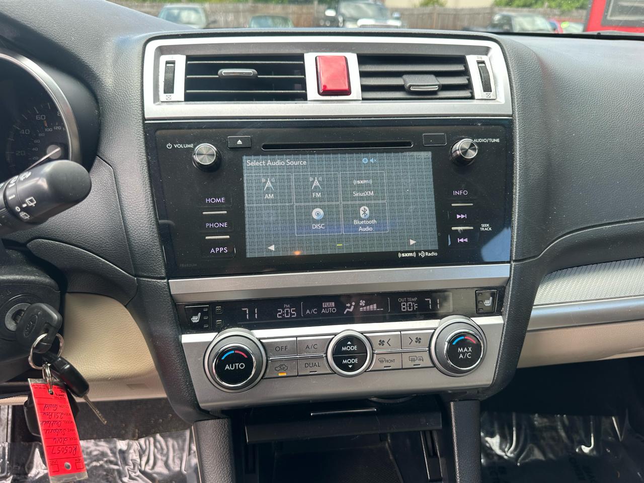 Subaru Outback 4dr Wgn 2.5i Premium 2016