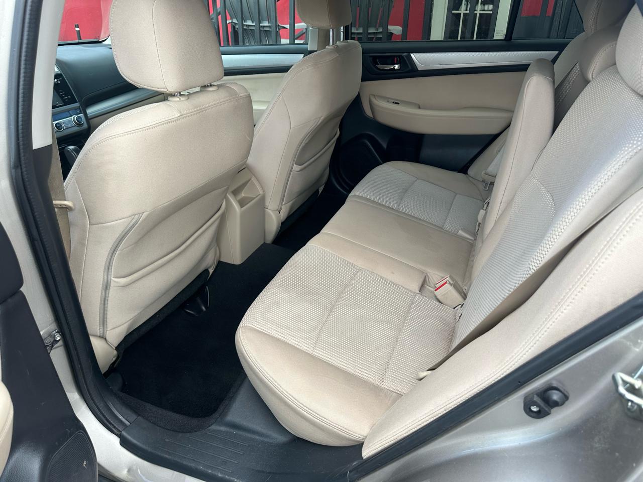 Subaru Outback 4dr Wgn 2.5i Premium 2016