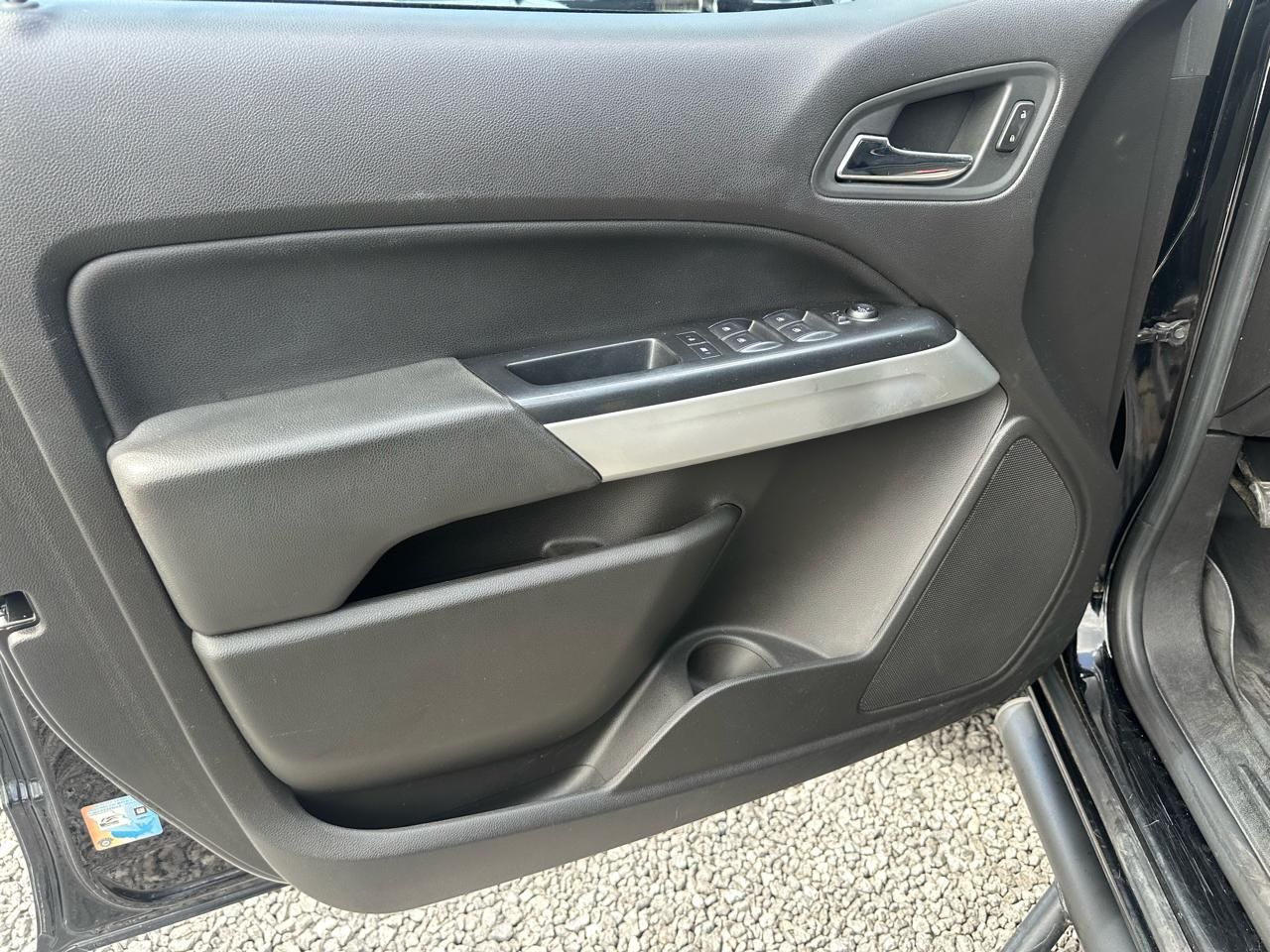 Chevrolet Colorado 2WD Crew Cab 128.3" LT 2015