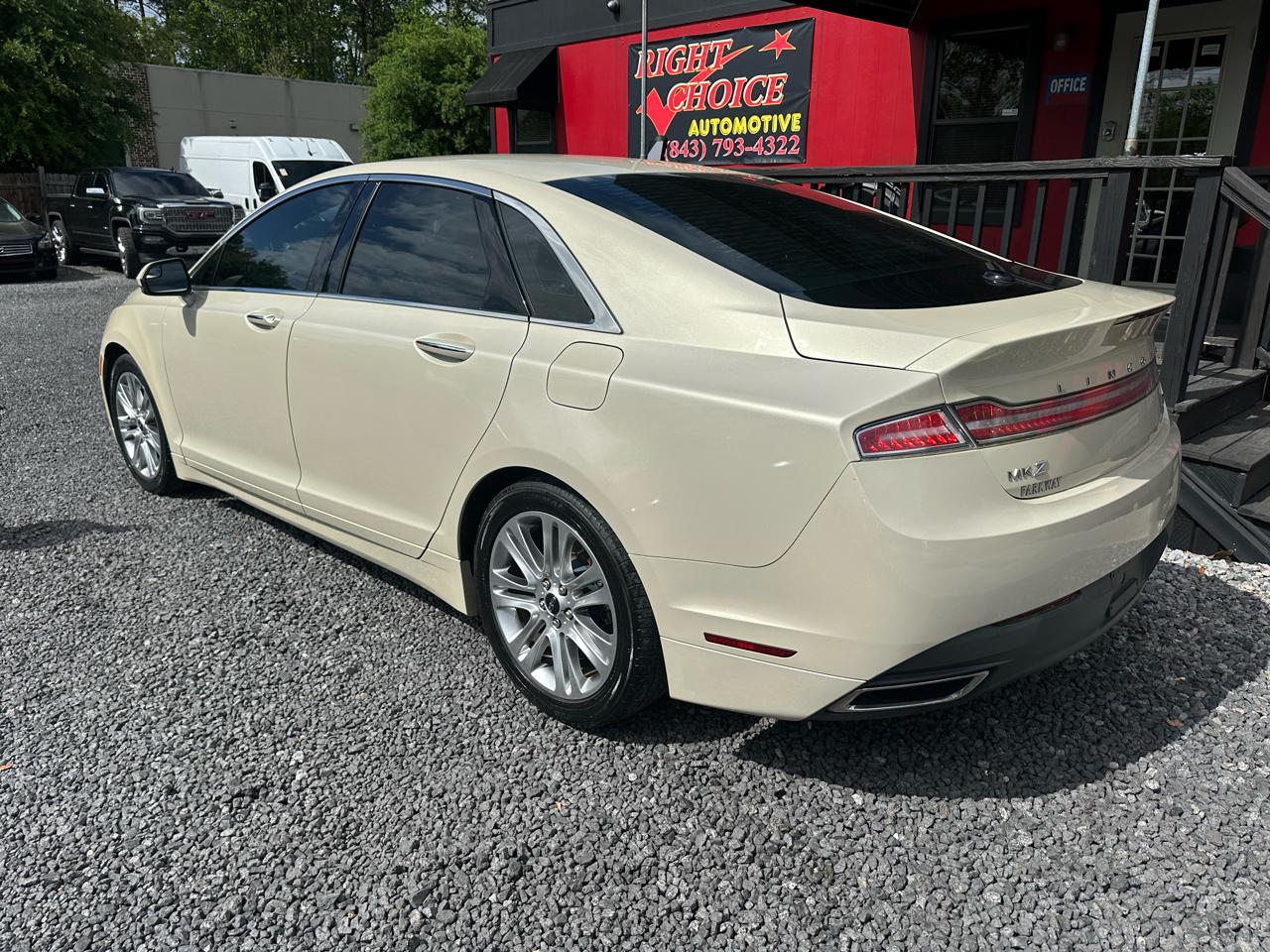 Lincoln MKZ 4dr Sdn FWD 2014
