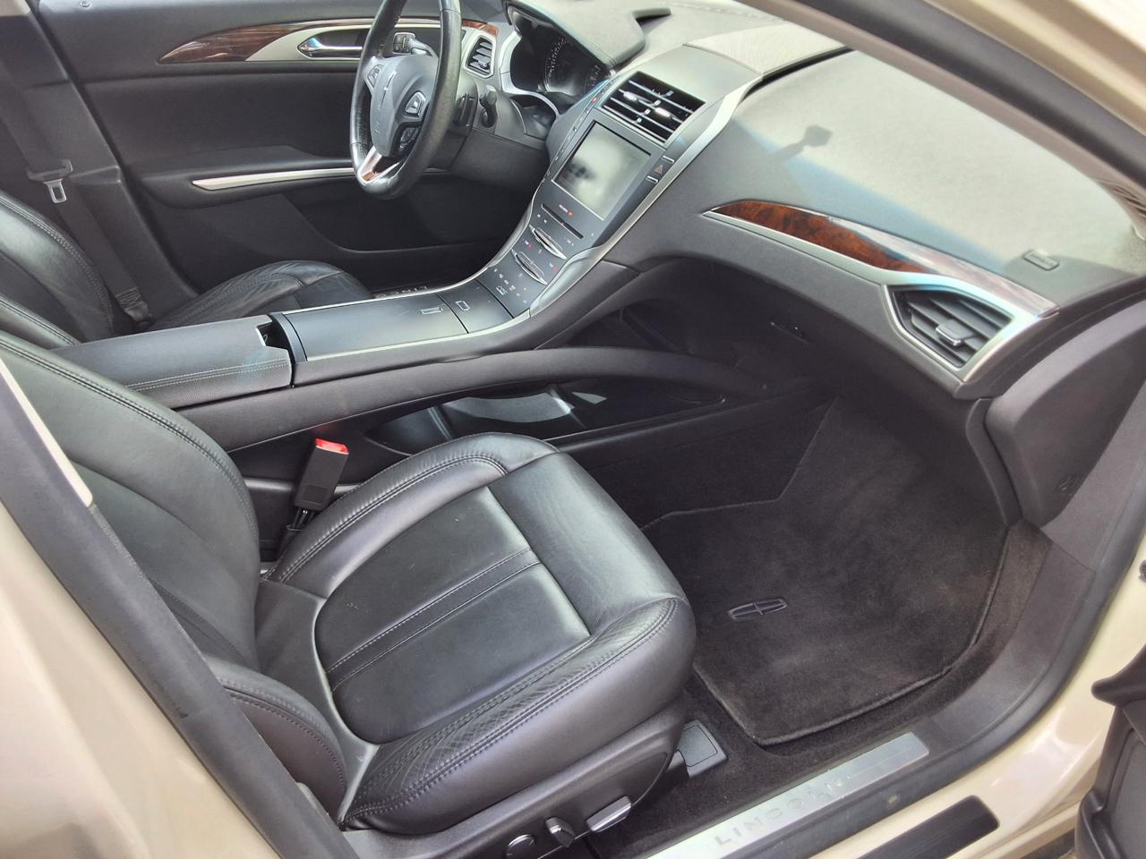 Lincoln MKZ 4dr Sdn FWD 2014