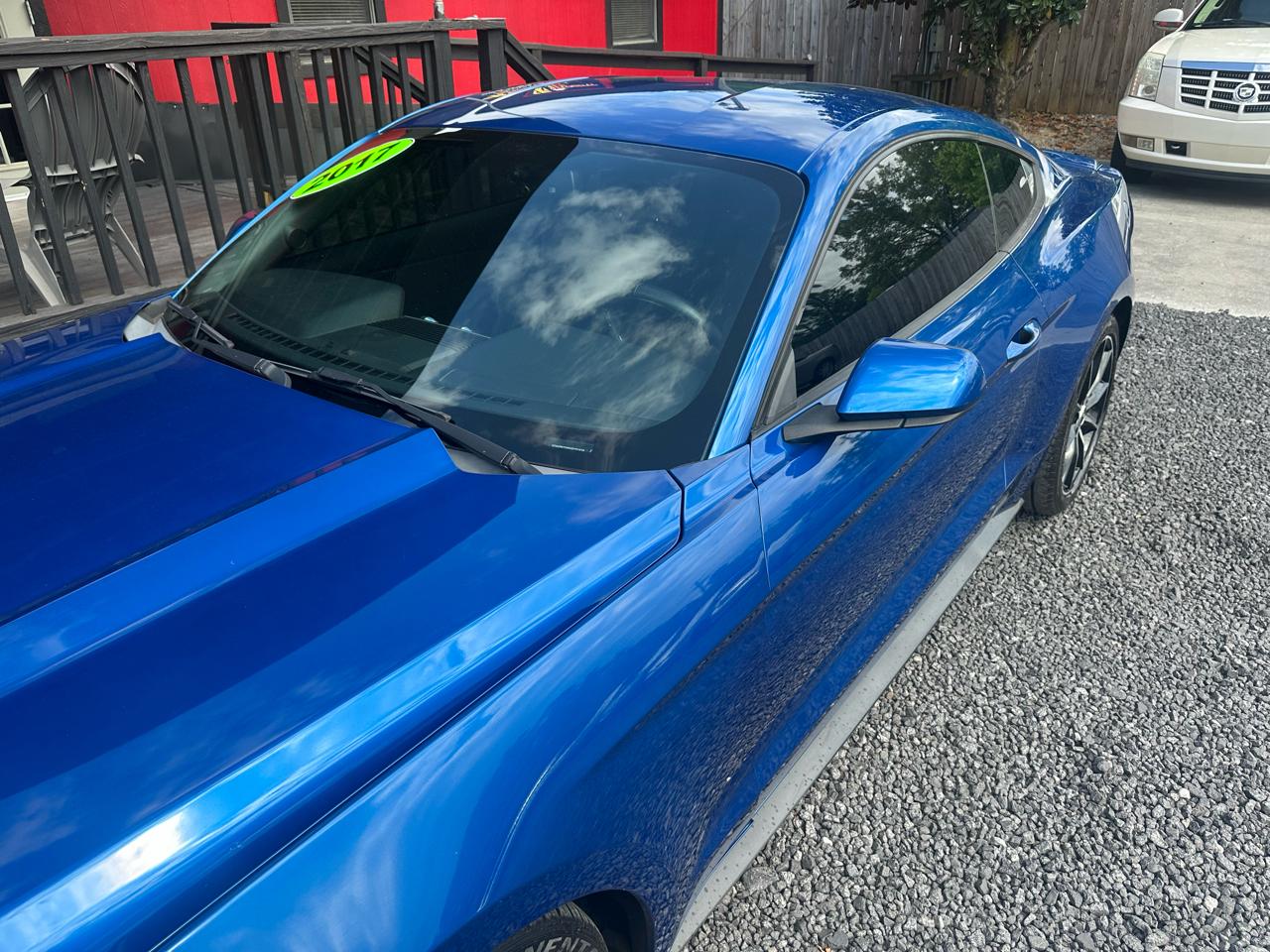 Ford Mustang EcoBoost Fastback 2017