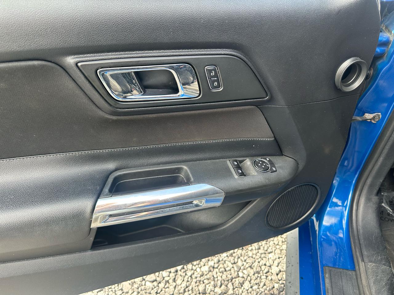 Ford Mustang EcoBoost Fastback 2017