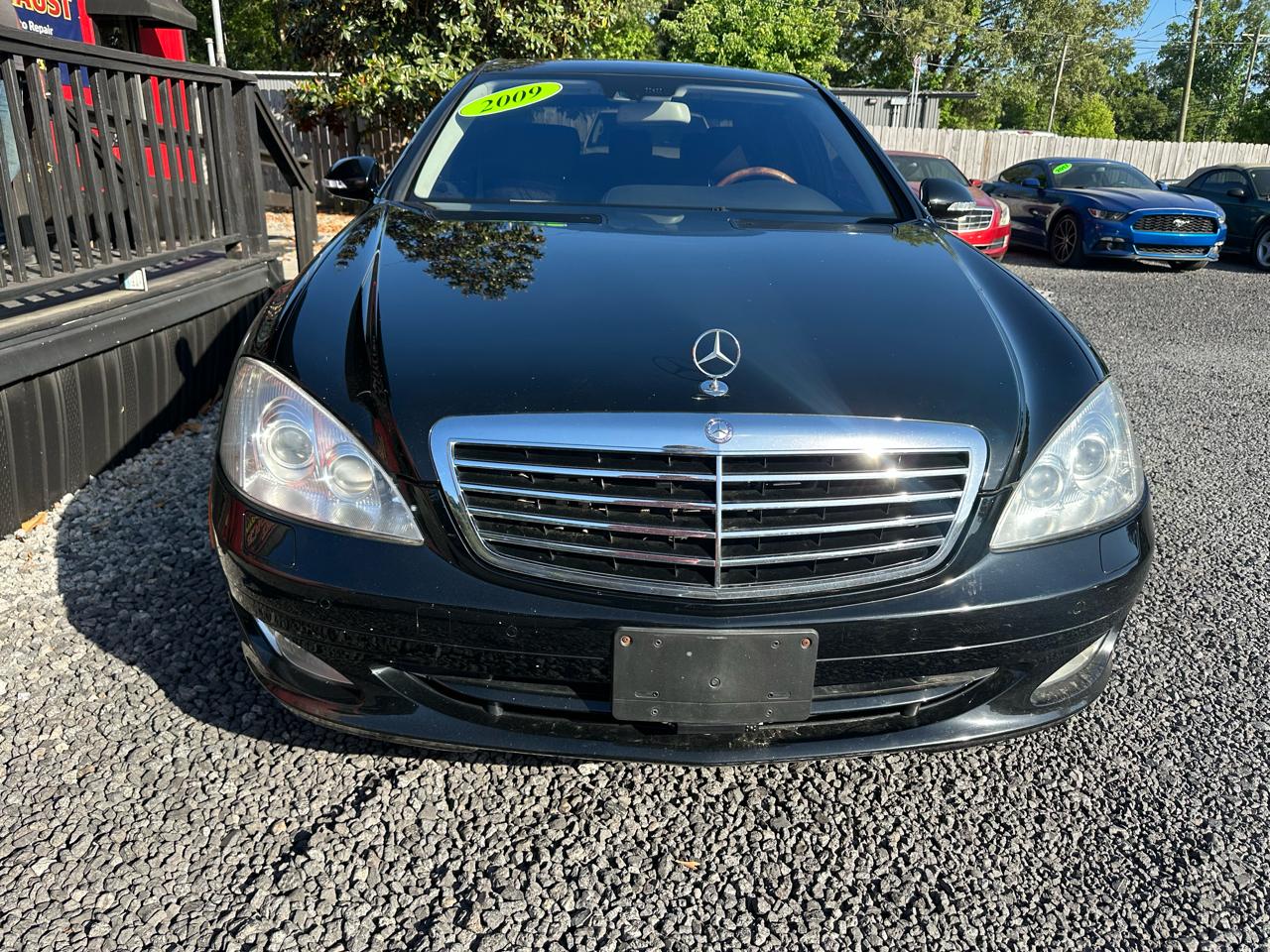 Mercedes-Benz S-Class 4dr Sdn 5.5L V8 4MATIC 2009