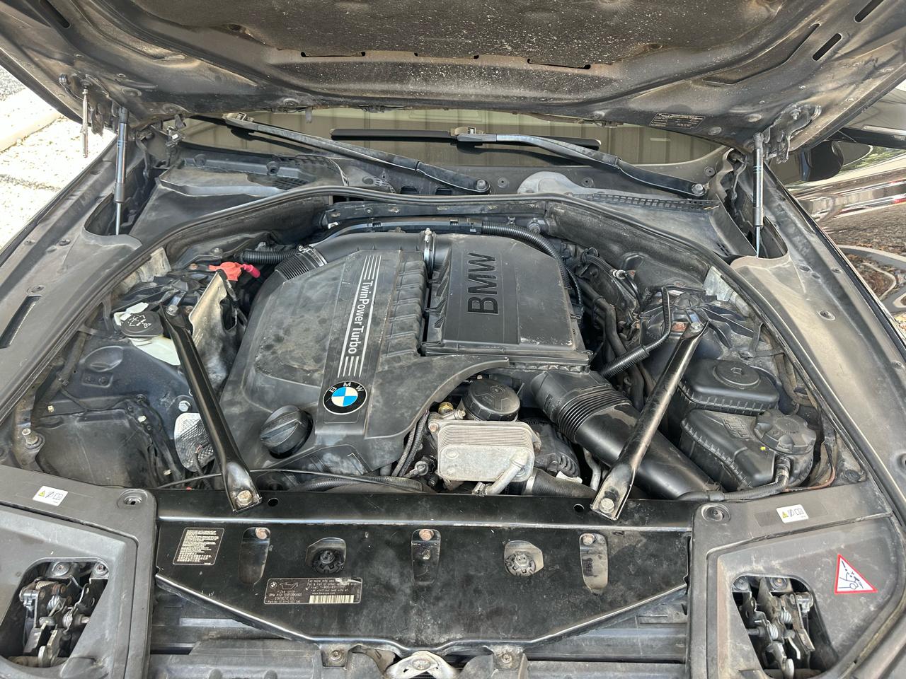BMW 5 Series 4dr Sdn 535i xDrive AWD 2014