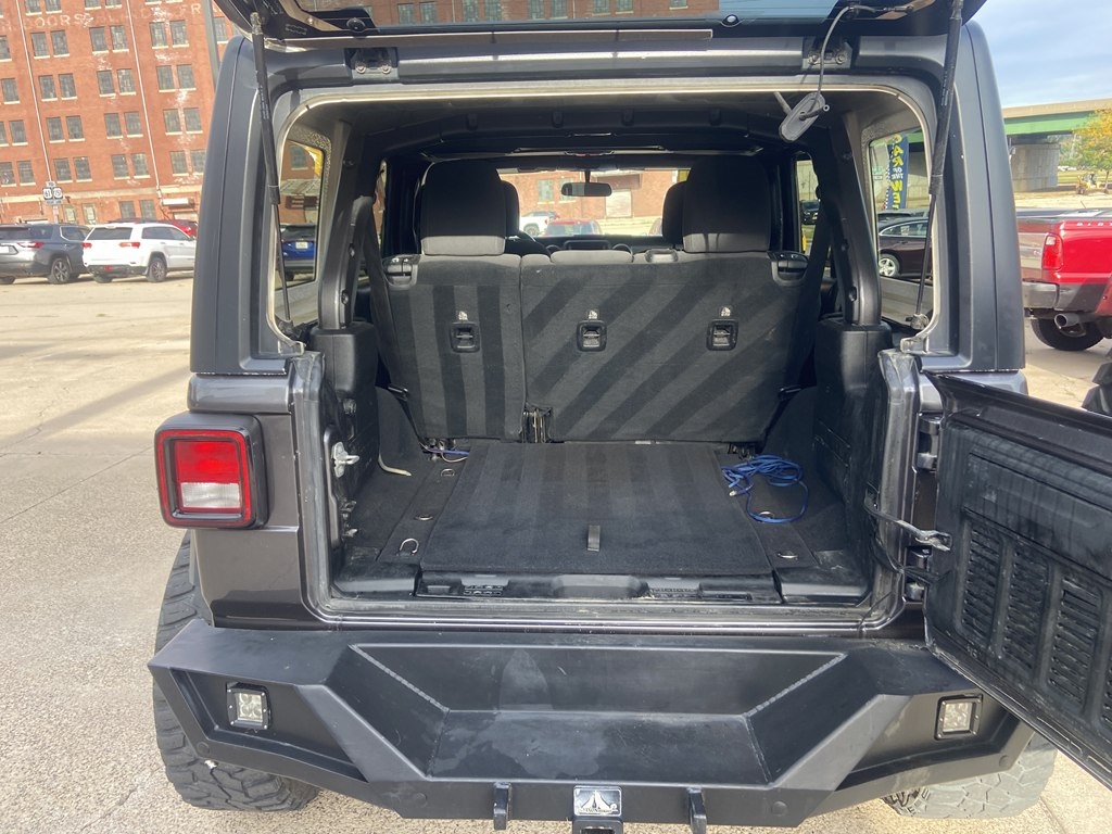 2020 Jeep Wrangler Unlimited Sport photo 6