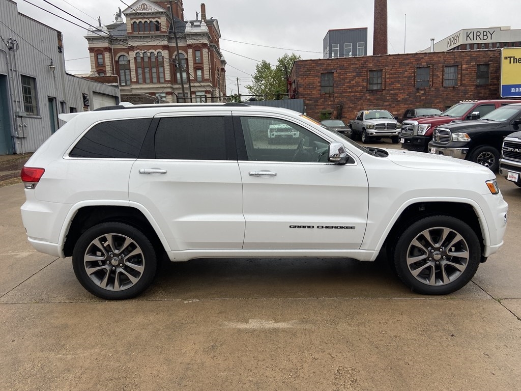 Jeep Grand Cherokee  2017