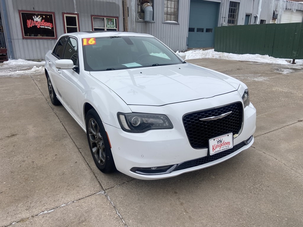 2016 Chrysler 300 