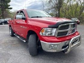2011 RAM 1500 4WD Quad Cab 140.5" SLT