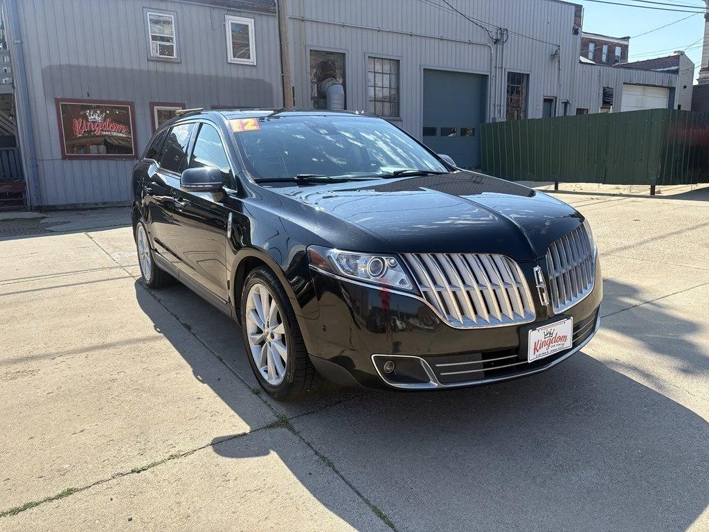 2012 Lincoln MKT 
